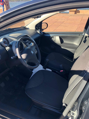 Peugeot 107 2014 1.0 Full