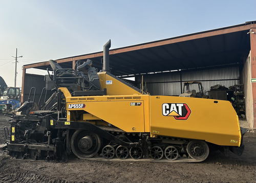 Pavimentadora Caterpillar Ap655f
