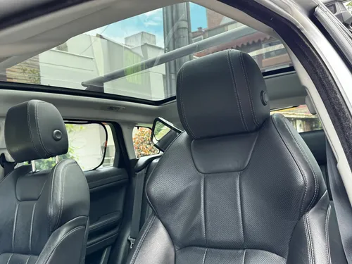 Land Rover (range Rover ) Evoque Se Plus