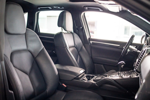 Porsche Cayenne 4.8 V8 Tiptronic S Hybrid At