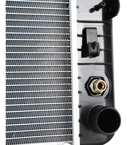 Radiador C/enfr/motor Silverado 1500 5.3 Automatica 2006 Kp
