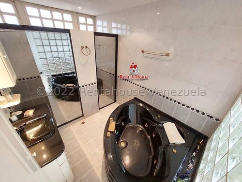 Imagen 13 de 23 de Mayerling Gonzalez Bm Vende Casa Mls #22-27996