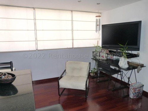 Imagen 2 de 10 de Apartamento En Venta Urb. Sabana Grande # 23-10678