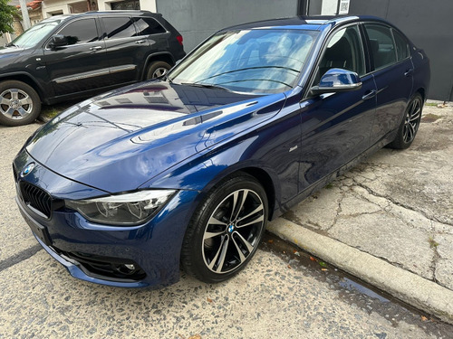 BMW Serie 3 3.0 330i Sedan Sport Line 252cv