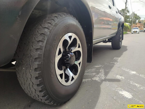 Nissan Frontier D22