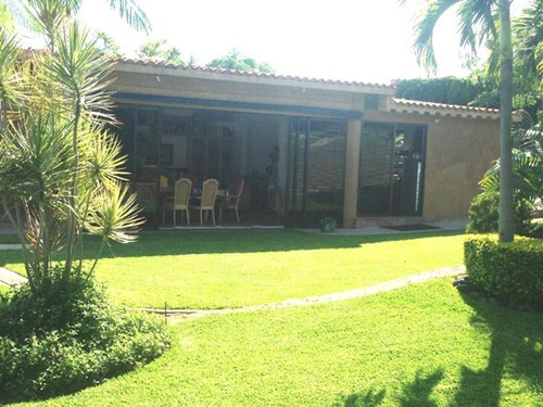 Venta Hostal Chiconcuac En Xochitepec Morelos Fraccionamiento La Leona