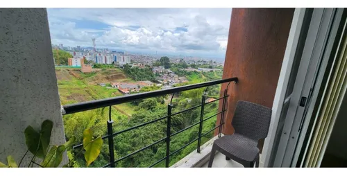 Hermoso Apartamento Como Nuevo, Fresco Y Con Una Espectacular Vista.