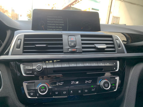 BMW Serie 3 3.0 330i Sedan Sport Line 252cv