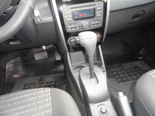 Renault Sandero 1.6 16v Privilège Hi-flex Aut. 5p