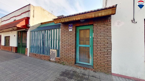 Venta Casa 2 Ambientes Sarandí Excelente Ubicación