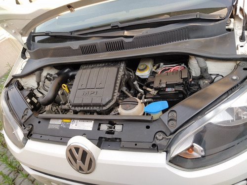 Volkswagen Up! 2015 1.0 Move 5p