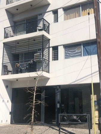 Imagen 2 de 11 de Oportunidad Imperdible 2 Ambientes En Bernal Centro