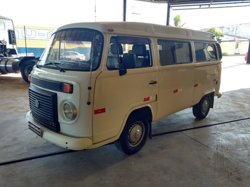 Kombi 1.4 Flex Lotação 12 Lugares 2008
