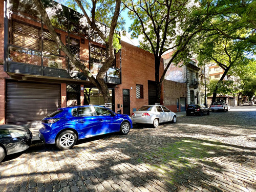 Oficina En Venta Ubicada En San Telmo - Capital Federal