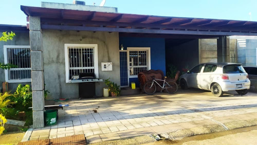 Imagen 1 de 8 de Se Vende Casa En La Urb. Lomas Del Bosque