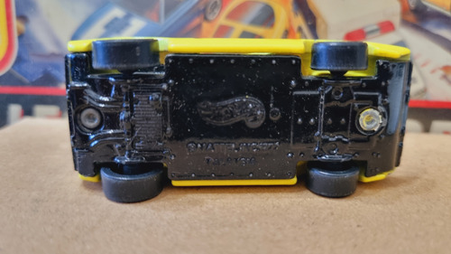 Hot Wheels - Ferrari 308 Gtb - Edicion 1997 - 1/64 Amarillo (Usado)