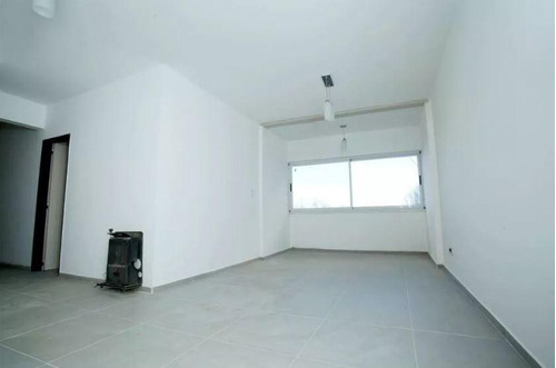 Departamento En Venta - 3 Dormitorios 1 Baño - 75mts2 - La Plata