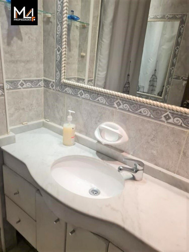 Departamento En Venta De 3 Dorm. En Las Condes