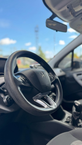 Peugeot 208 1.6 Allure