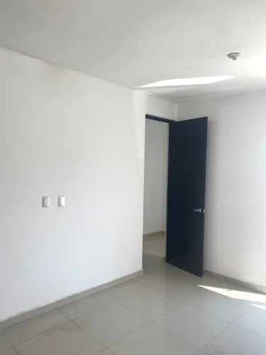 Casa En Venta En Condominio Milá Residencial, Juriquilla, Querétaro En Calle De Circuito Pizarra #622. Cd*