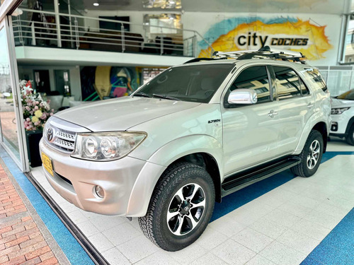 Toyota Fortuner 2.7l 4x4