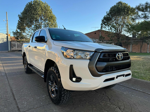 Toyota Hilux Doble Cab Sr