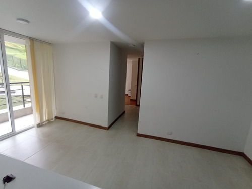 Venta De Apartamento En Cipres De Bella Suiza, Manizales 