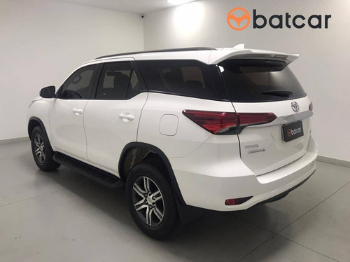 Toyota Hilux 2.7 Sr 4x2 Cd 16v Flex 4p Automático