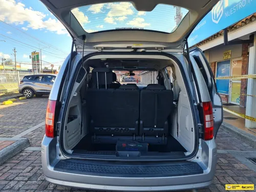 Chrysler Town & Country 3.8cc At Aa 4x2