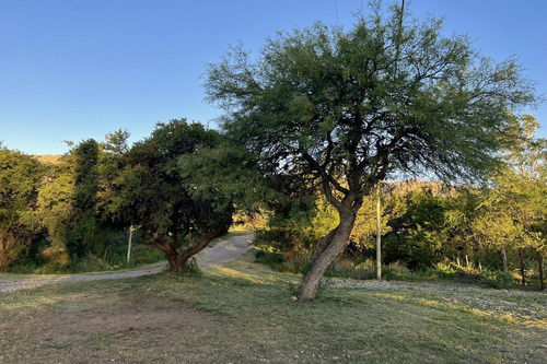 Lote De 1000m2 En Barrio ¨campo De Maie¨
