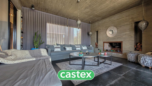 Casa A La Laguna En Venta En Vistas, Puertos