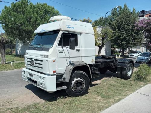 Volkswagen 17220
