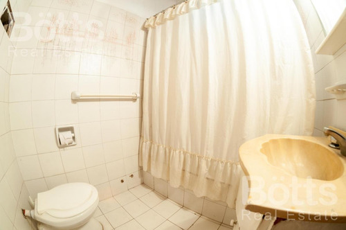 Imagen 12 de 18 de Venta De Casa Tipo Quinta Con Pileta En Amplio Terreno En Trujui - Moreno