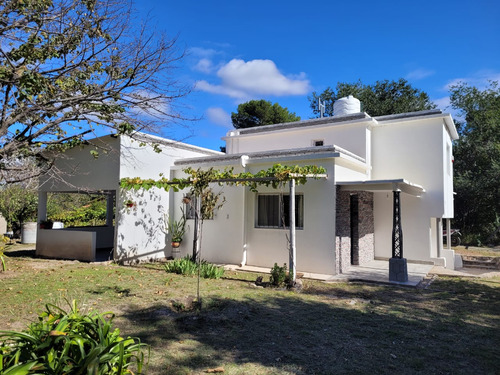 Casa A La Venta En Bialet Masse. (c187)