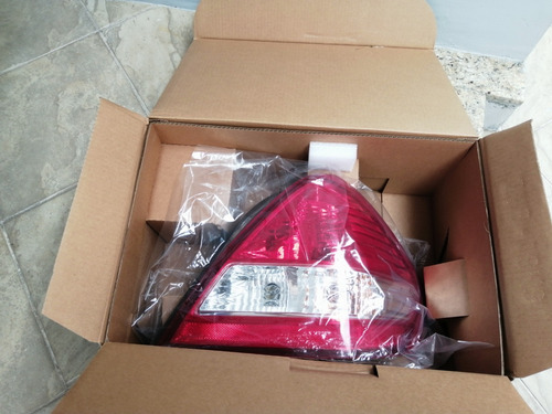 Guia Posterior Nissan Tiida 2010/- Depo Nuevo