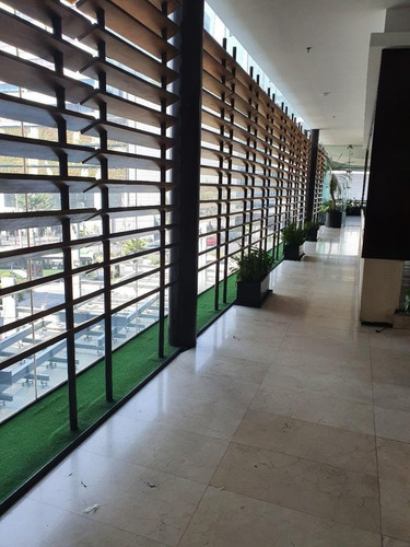 Imagen 3 de 13 de Local Comercial En Hotel Nh Santa Fe, Col. Santa Fe