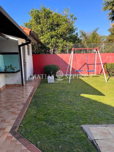 Casa Refaccionada A Nuevo Con Parque Excelente Ubicación