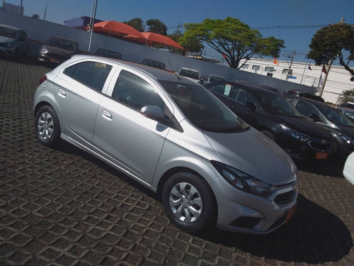 Chevrolet Onix 1.0 Mpfi Lt 8v Flex 4p Manual