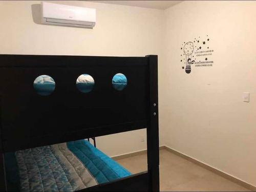 Imagen 9 de 13 de Casa 3 Recámaras, Jardín, Jacuzzi, Áreas Comunes Y Lago