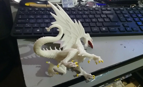 Safari White Glow In Dark Snow Fantasy Dragon 15 Cms (Usado)