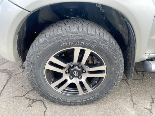 Toyota Hilux 2.7 Mt