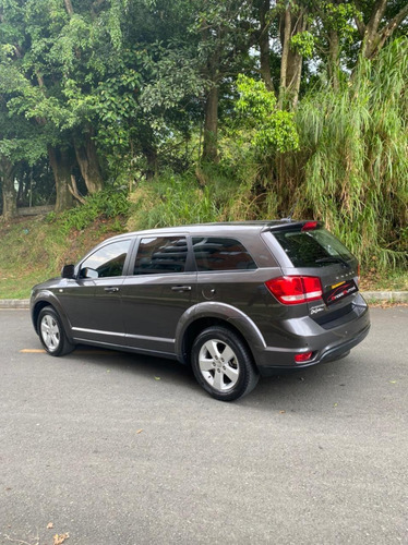 Dodge Journey Se Automatica 2.4 5 Puestos