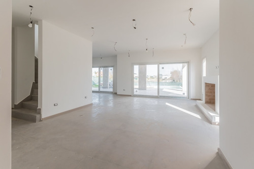 Imagen 5 de 30 de Casa En Venta En El Cantón Norte, El Cantón, Escobar
