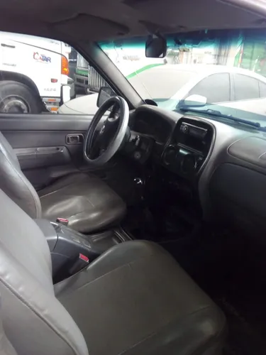 Nissan Frontier 2.4l 4x2