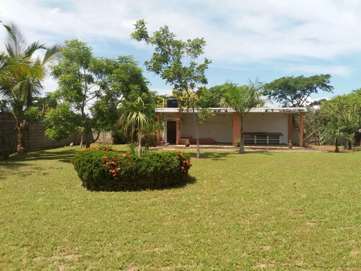 Terraza En Renta En Desembocada Para Proyecto De Cabañas O B