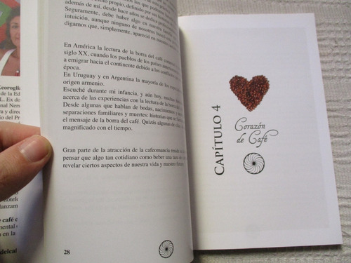 Imagen 8 de 9 de Laura Keoroglian - Corazón De Café. Lectura De La Borra