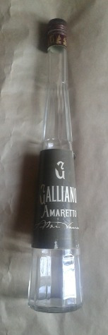 Botella Galliano Amaretto