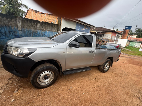 Toyota Hilux 2.8 Tdi Std Cab. Simples 4x4 2p
