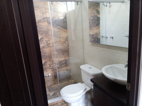 Imagen 11 de 14 de Arriendo Apartamento En Madrid
