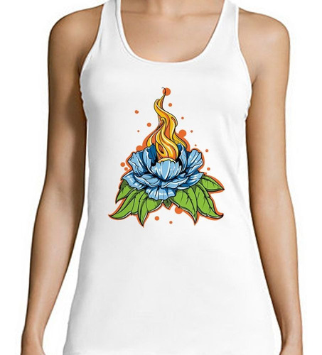 Musculosa Planta Abriendose Con Fuego